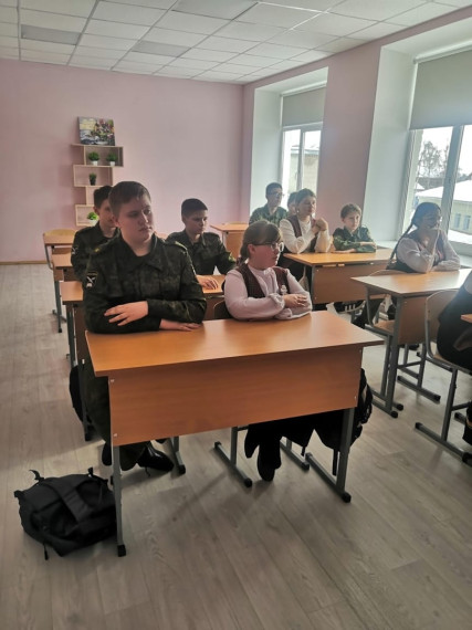 Классный час "Мы вместе!".